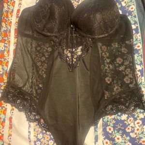 Thong body suit 3x lingerie fit’s like xl by secret lace lox nwot
